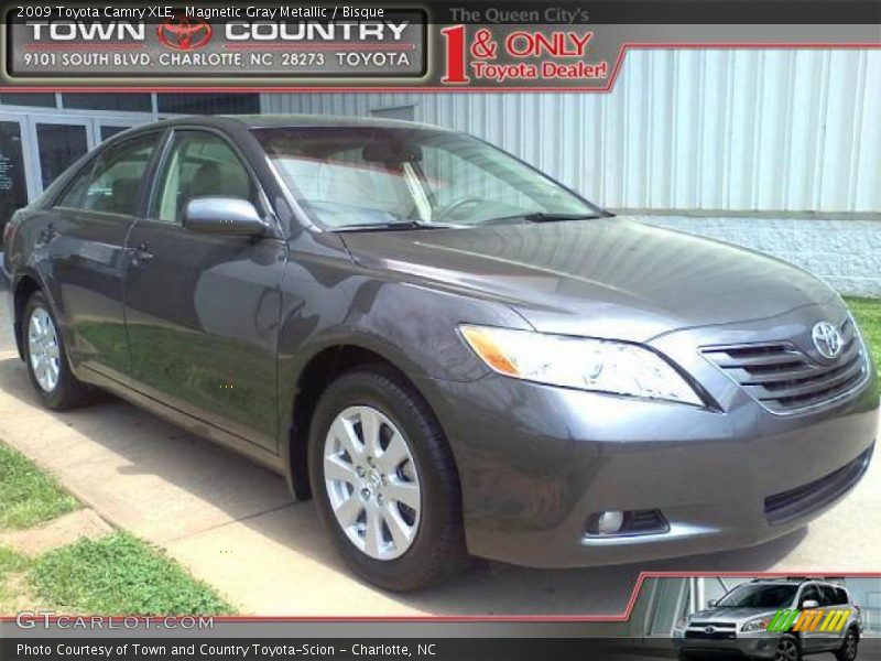 Magnetic Gray Metallic / Bisque 2009 Toyota Camry XLE