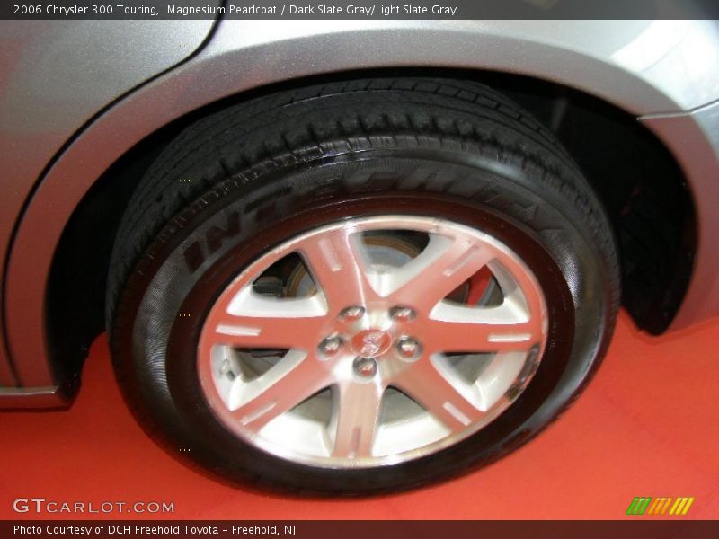 Magnesium Pearlcoat / Dark Slate Gray/Light Slate Gray 2006 Chrysler 300 Touring