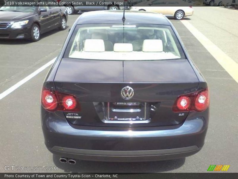 Black / Cornsilk Beige 2010 Volkswagen Jetta Limited Edition Sedan