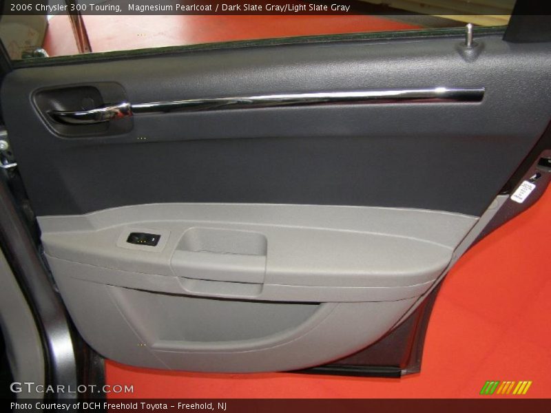 Magnesium Pearlcoat / Dark Slate Gray/Light Slate Gray 2006 Chrysler 300 Touring