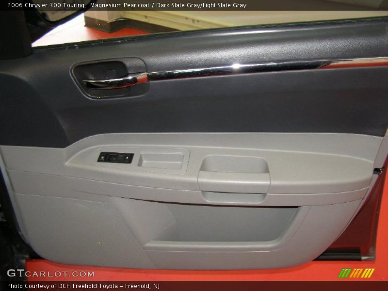Magnesium Pearlcoat / Dark Slate Gray/Light Slate Gray 2006 Chrysler 300 Touring