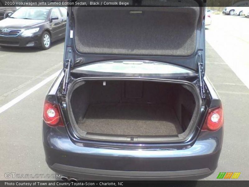 Black / Cornsilk Beige 2010 Volkswagen Jetta Limited Edition Sedan