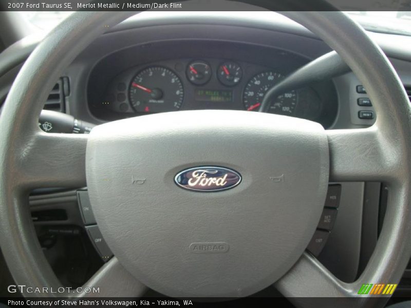 Merlot Metallic / Medium/Dark Flint 2007 Ford Taurus SE