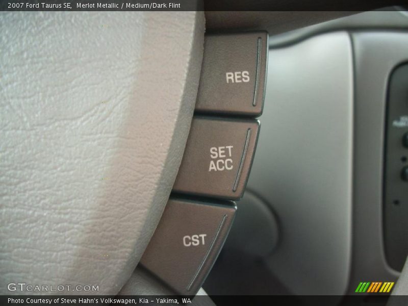 Merlot Metallic / Medium/Dark Flint 2007 Ford Taurus SE