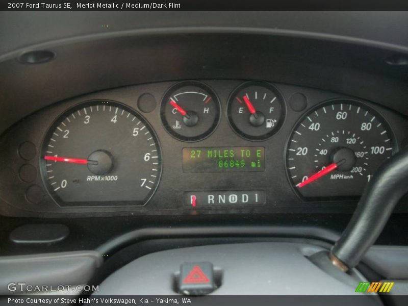 Merlot Metallic / Medium/Dark Flint 2007 Ford Taurus SE