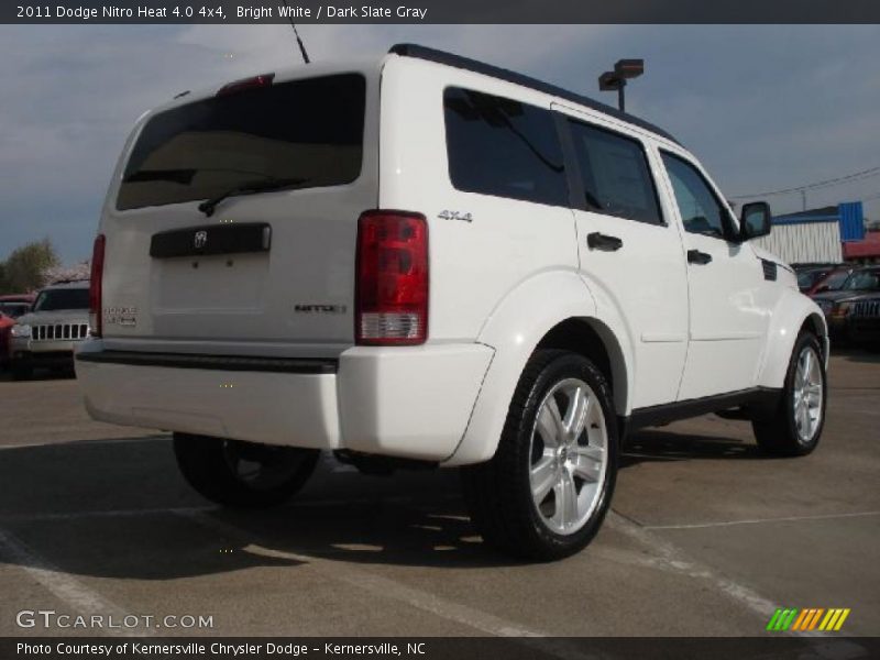 Bright White / Dark Slate Gray 2011 Dodge Nitro Heat 4.0 4x4
