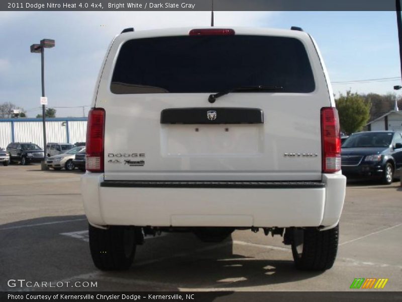 Bright White / Dark Slate Gray 2011 Dodge Nitro Heat 4.0 4x4