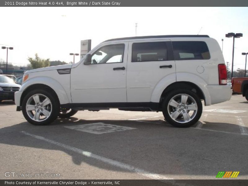 Bright White / Dark Slate Gray 2011 Dodge Nitro Heat 4.0 4x4