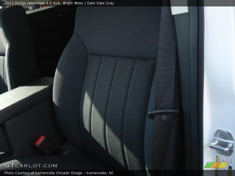 Bright White / Dark Slate Gray 2011 Dodge Nitro Heat 4.0 4x4