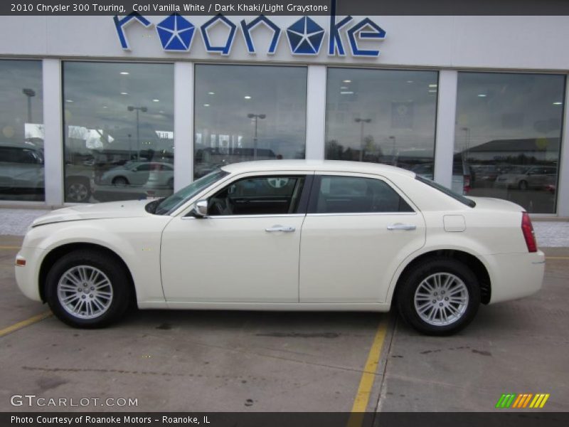 Cool Vanilla White / Dark Khaki/Light Graystone 2010 Chrysler 300 Touring
