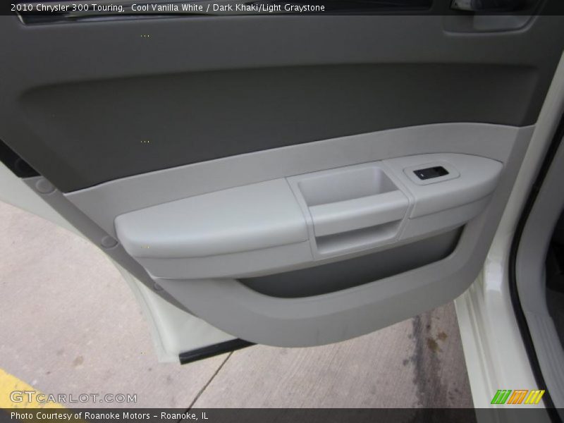 Cool Vanilla White / Dark Khaki/Light Graystone 2010 Chrysler 300 Touring