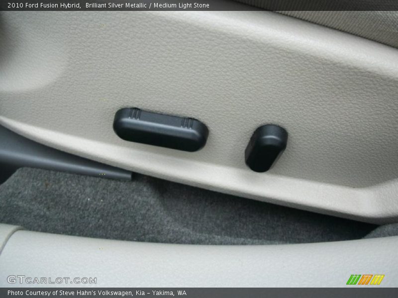 Brilliant Silver Metallic / Medium Light Stone 2010 Ford Fusion Hybrid