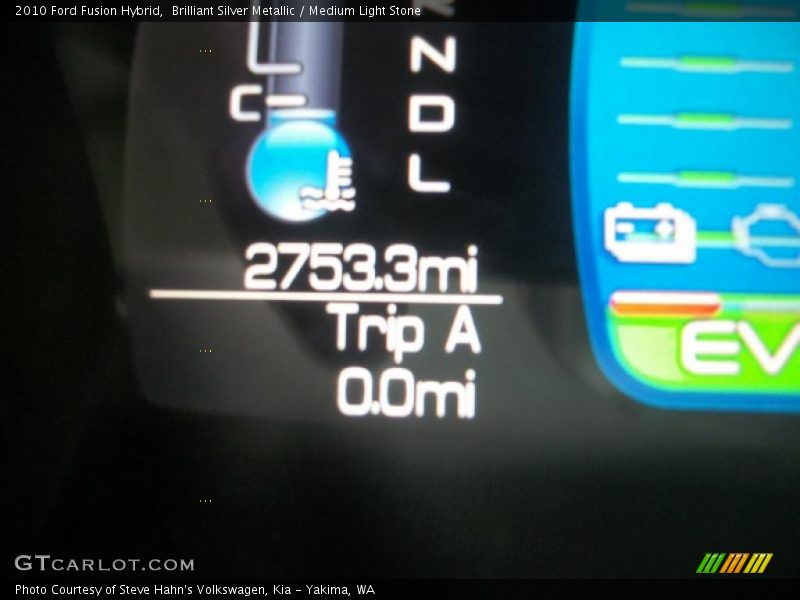 Brilliant Silver Metallic / Medium Light Stone 2010 Ford Fusion Hybrid