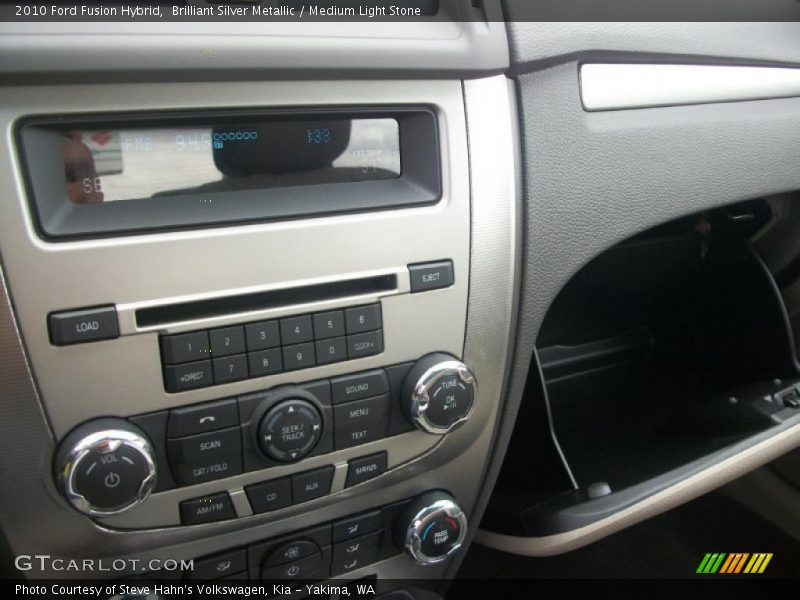 Brilliant Silver Metallic / Medium Light Stone 2010 Ford Fusion Hybrid