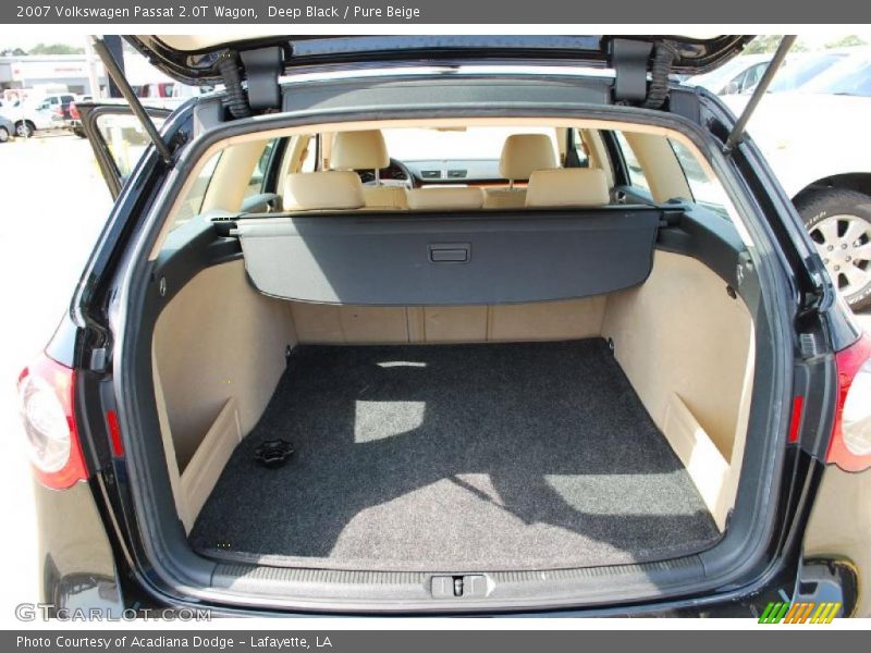 Deep Black / Pure Beige 2007 Volkswagen Passat 2.0T Wagon