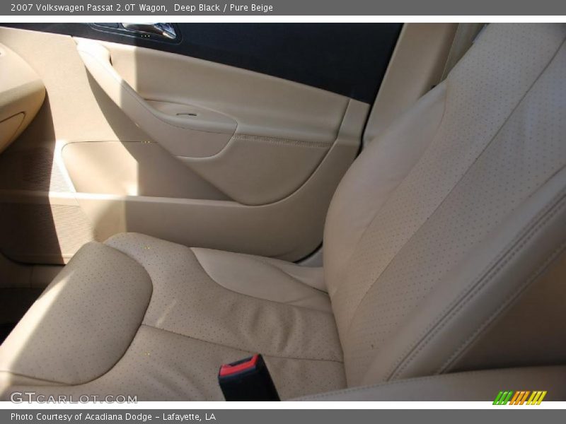 Deep Black / Pure Beige 2007 Volkswagen Passat 2.0T Wagon