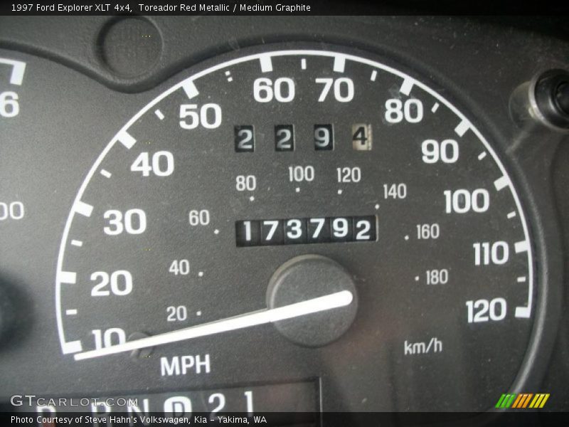 Toreador Red Metallic / Medium Graphite 1997 Ford Explorer XLT 4x4