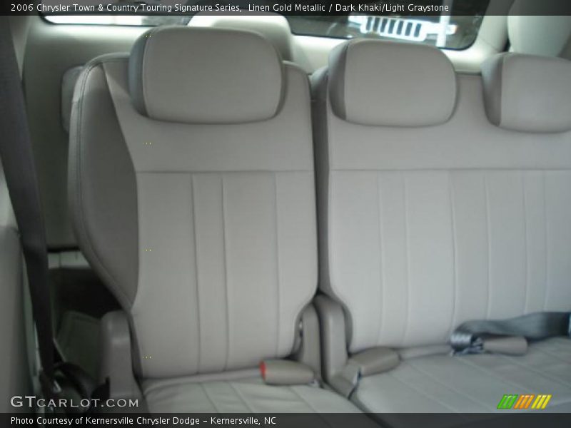 Linen Gold Metallic / Dark Khaki/Light Graystone 2006 Chrysler Town & Country Touring Signature Series