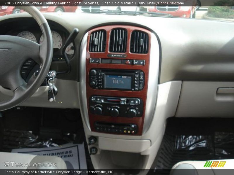 Linen Gold Metallic / Dark Khaki/Light Graystone 2006 Chrysler Town & Country Touring Signature Series