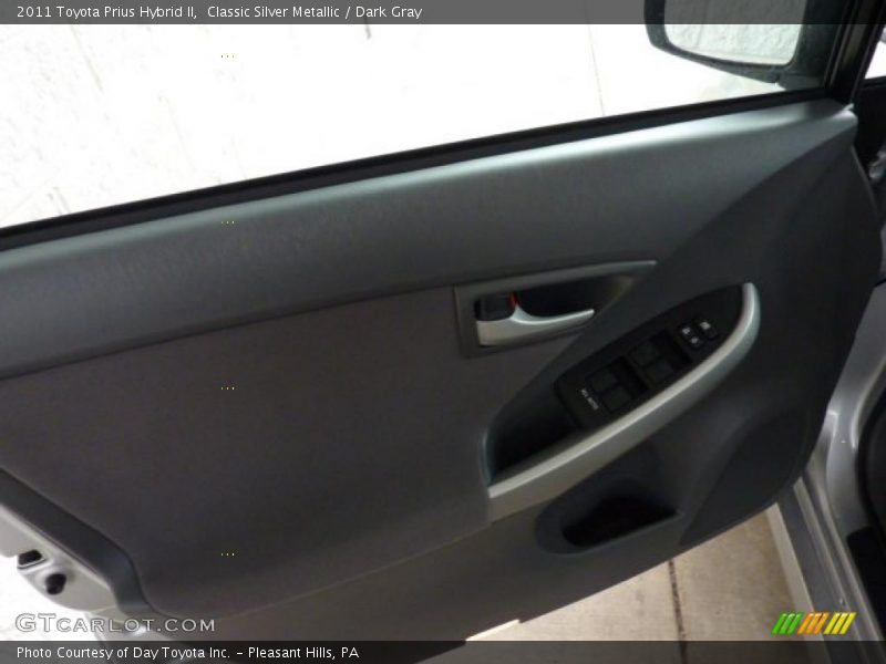 Classic Silver Metallic / Dark Gray 2011 Toyota Prius Hybrid II