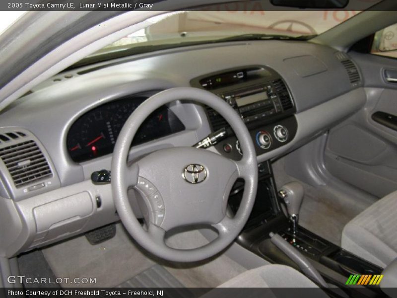 Lunar Mist Metallic / Gray 2005 Toyota Camry LE