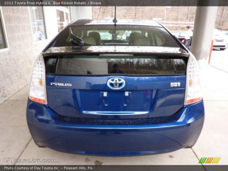 Blue Ribbon Metallic / Bisque 2011 Toyota Prius Hybrid II