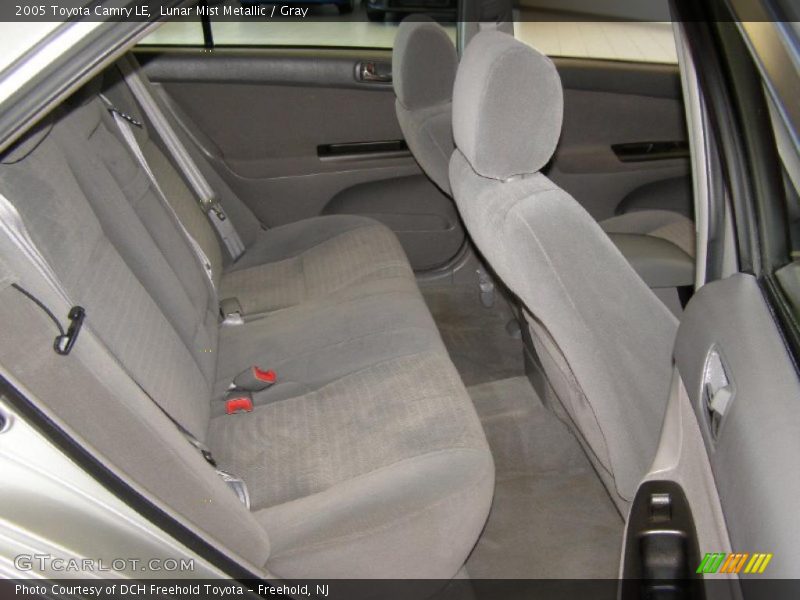 Lunar Mist Metallic / Gray 2005 Toyota Camry LE