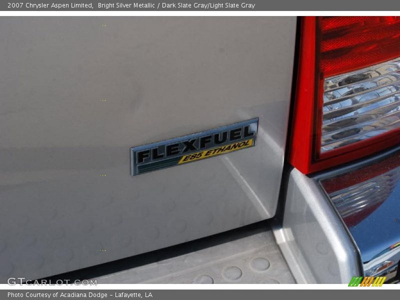 Bright Silver Metallic / Dark Slate Gray/Light Slate Gray 2007 Chrysler Aspen Limited