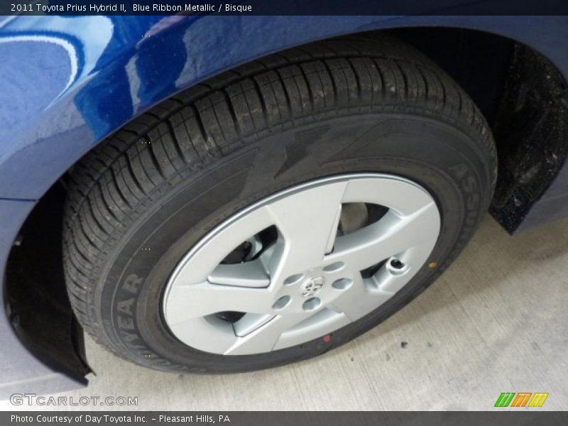 Blue Ribbon Metallic / Bisque 2011 Toyota Prius Hybrid II