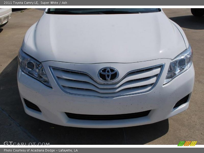 Super White / Ash 2011 Toyota Camry LE