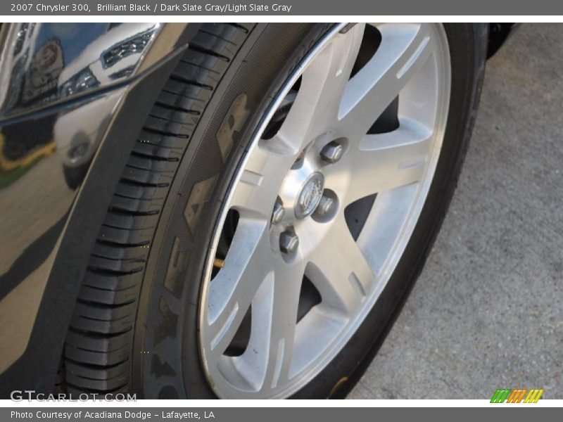 Brilliant Black / Dark Slate Gray/Light Slate Gray 2007 Chrysler 300