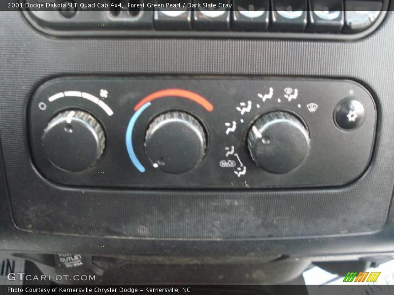 Controls of 2001 Dakota SLT Quad Cab 4x4