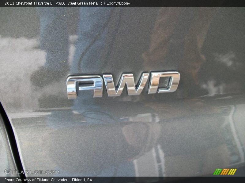Steel Green Metallic / Ebony/Ebony 2011 Chevrolet Traverse LT AWD