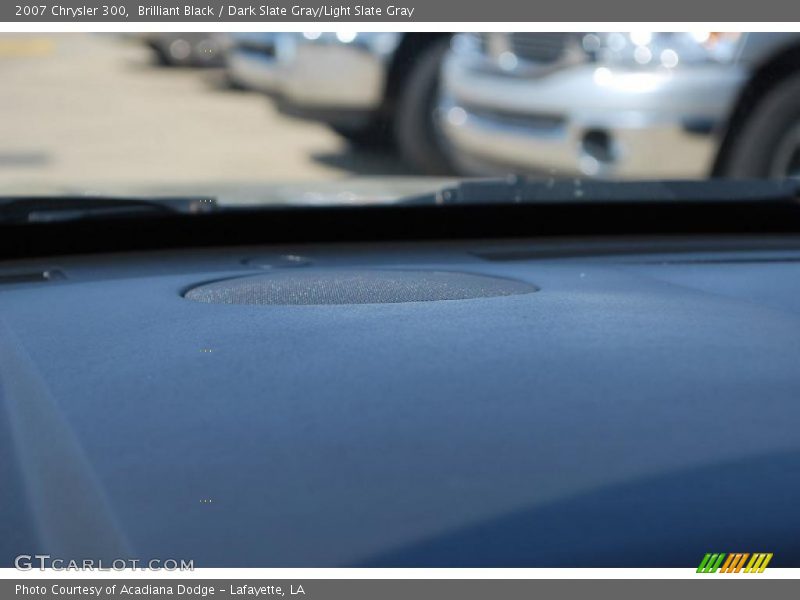 Brilliant Black / Dark Slate Gray/Light Slate Gray 2007 Chrysler 300