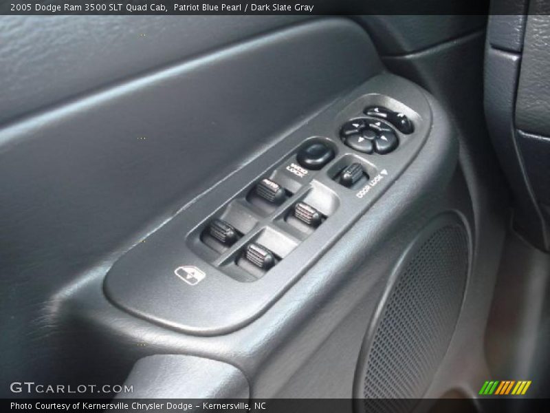 Patriot Blue Pearl / Dark Slate Gray 2005 Dodge Ram 3500 SLT Quad Cab
