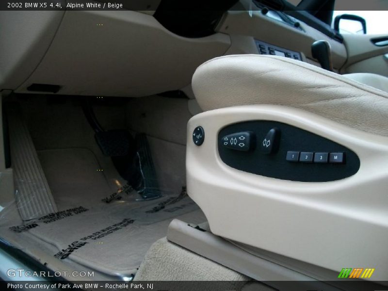 Controls of 2002 X5 4.4i