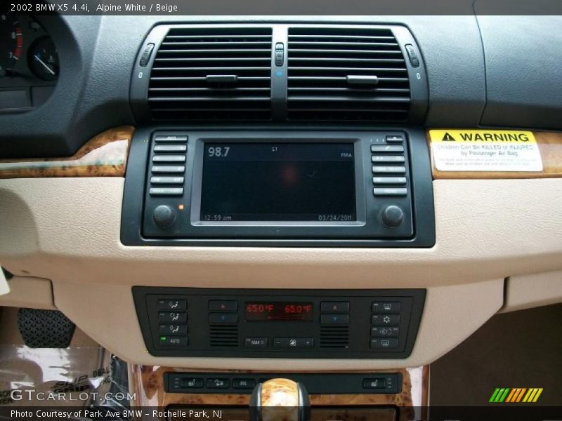 Controls of 2002 X5 4.4i