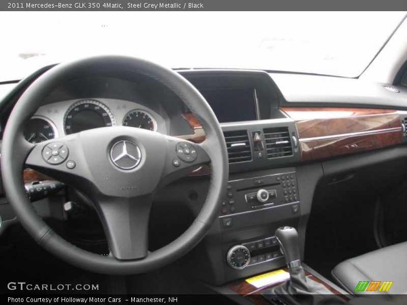  2011 GLK 350 4Matic Steering Wheel
