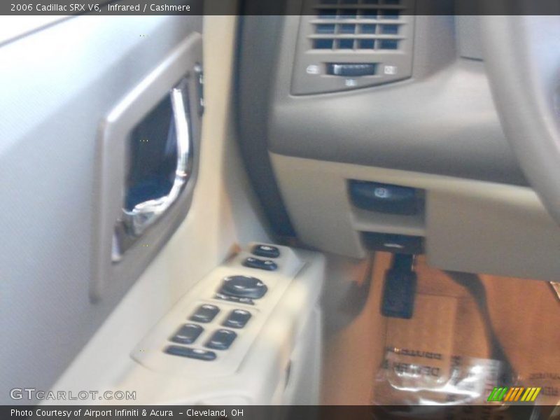 Infrared / Cashmere 2006 Cadillac SRX V6