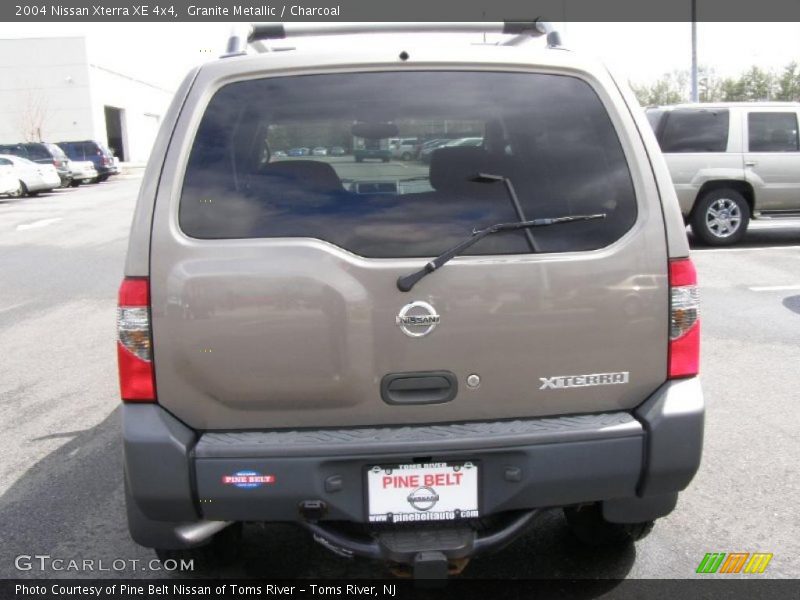 Granite Metallic / Charcoal 2004 Nissan Xterra XE 4x4