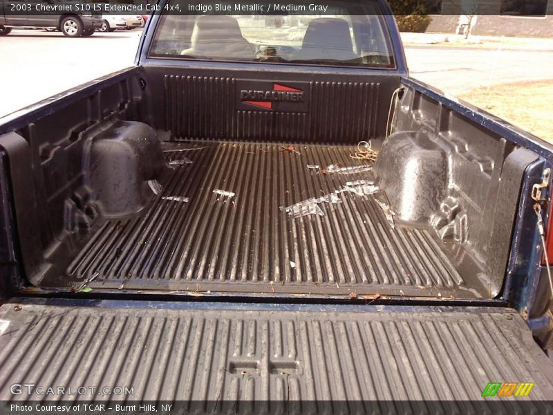 Indigo Blue Metallic / Medium Gray 2003 Chevrolet S10 LS Extended Cab 4x4