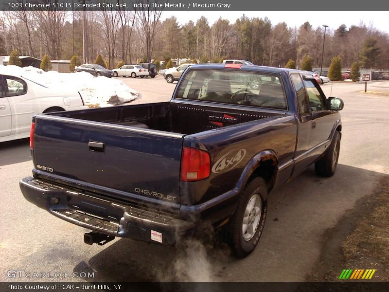 Indigo Blue Metallic / Medium Gray 2003 Chevrolet S10 LS Extended Cab 4x4