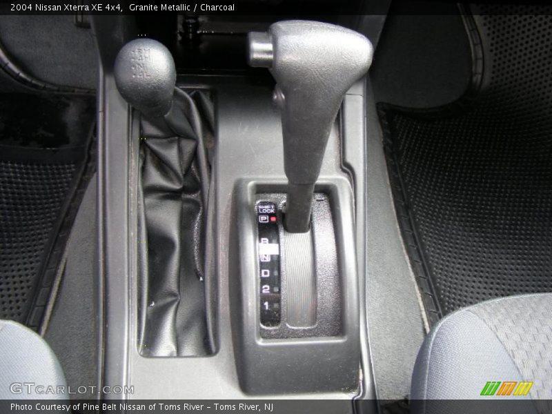 Granite Metallic / Charcoal 2004 Nissan Xterra XE 4x4