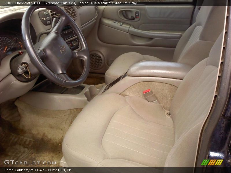 Indigo Blue Metallic / Medium Gray 2003 Chevrolet S10 LS Extended Cab 4x4