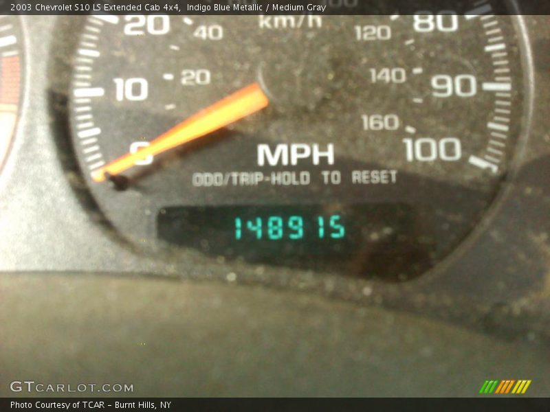 Indigo Blue Metallic / Medium Gray 2003 Chevrolet S10 LS Extended Cab 4x4