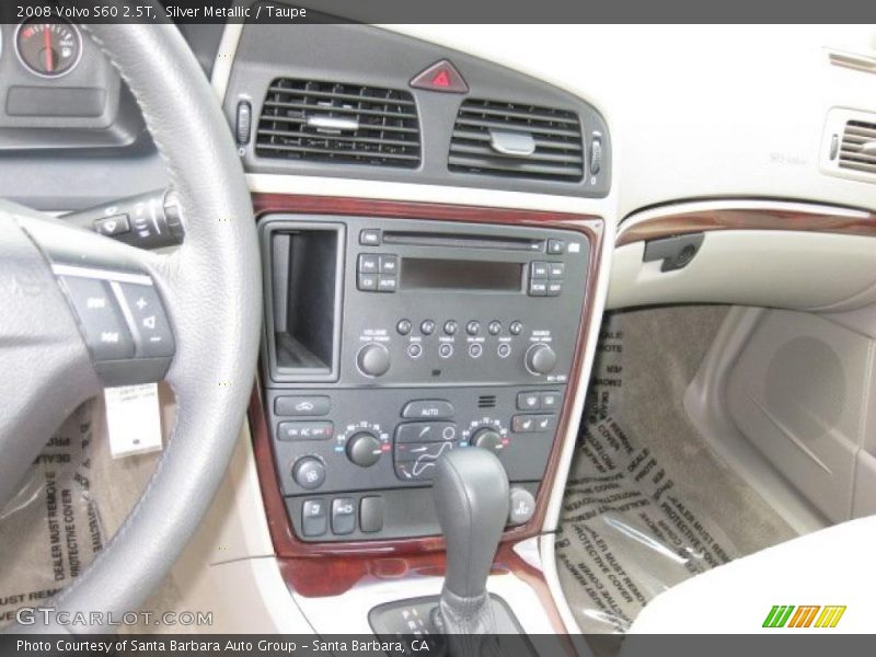 Silver Metallic / Taupe 2008 Volvo S60 2.5T