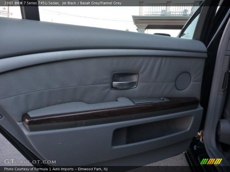 Jet Black / Basalt Grey/Flannel Grey 2003 BMW 7 Series 745Li Sedan