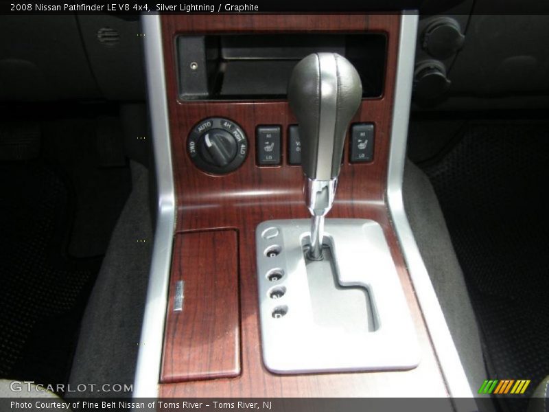  2008 Pathfinder LE V8 4x4 5 Speed Automatic Shifter