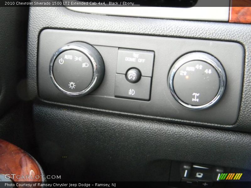 Controls of 2010 Silverado 1500 LTZ Extended Cab 4x4