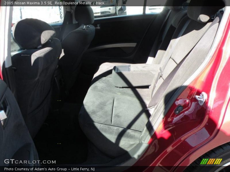 Red Opulence Metallic / Black 2005 Nissan Maxima 3.5 SE